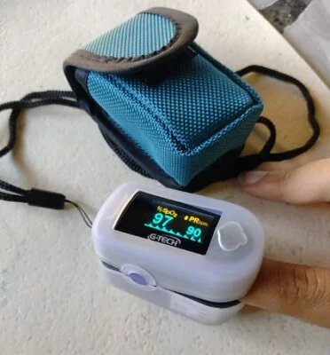 Imagem de teste do oxímetro de dedo G-Tech Oled Graph